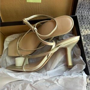 Abercrombie Champagne Strappy Heels